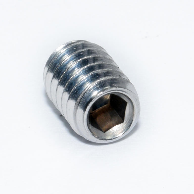 18-8 SS SOC SET SCREW 1/4-20X3/8