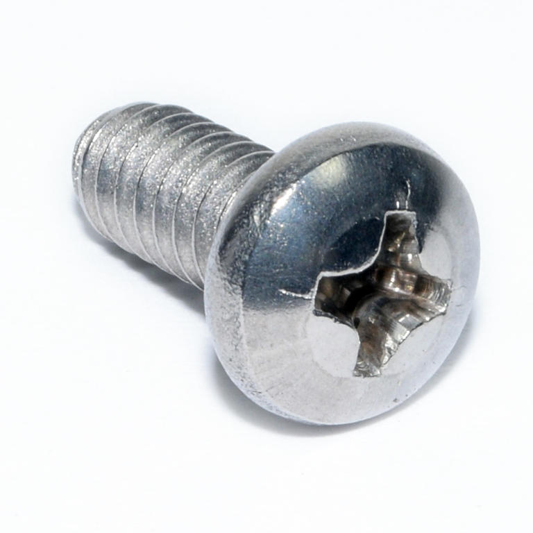 18-8 SS PHIL PAN MACH SCREW 10-32X1
