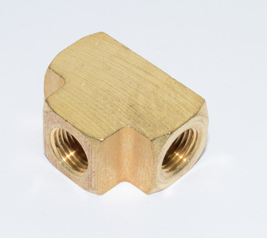BRASS PIPE TEE 1/2FPT 3700X8