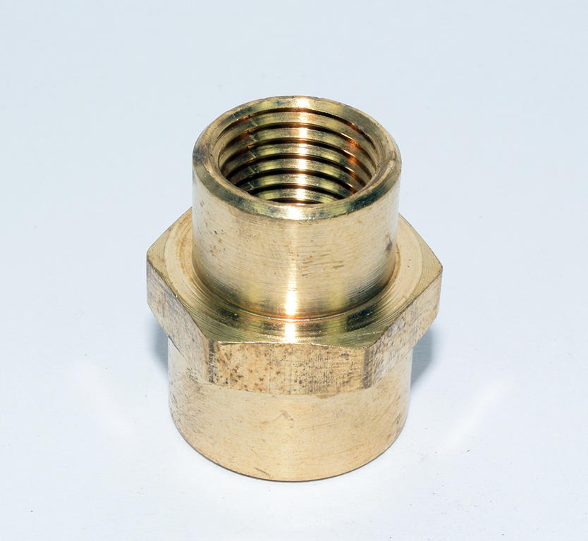 BRASS REDUCER COUPLING 3/8FPTX1/4FPT 3300X6X4