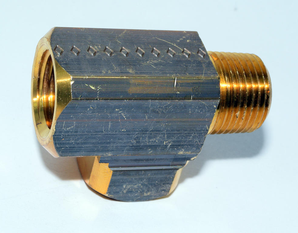 BRASS STREET TEE 1/4FPTX1/4MPT 3750X4