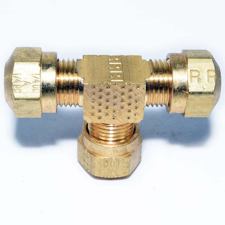 BRASS AIR BRAKE UNION TEE 1/2X1/2X1/2 1464X8