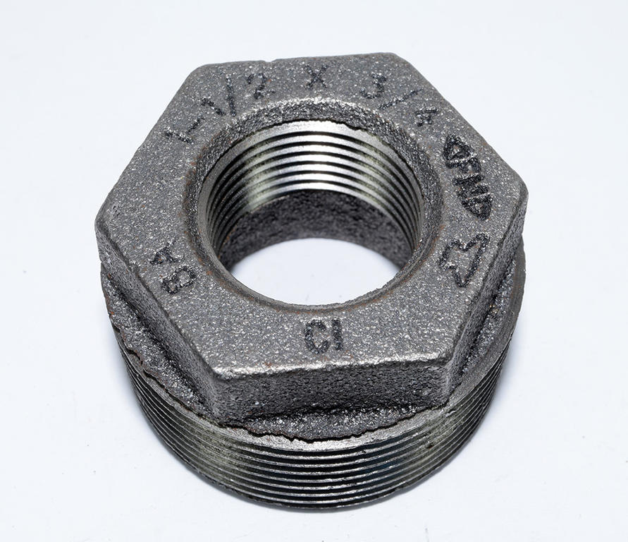 BLACK PIPE FITTING HEX BUSHING 1-1/2X3/4 NPT 150#