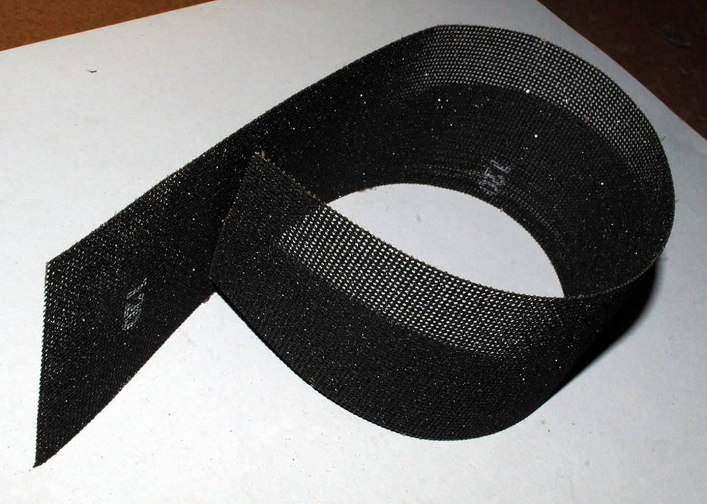 OPEN MESH SANDING FABRIC 1-1/2X75FT 320 GRIT