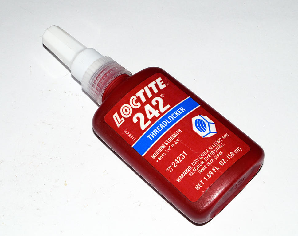 THREADLOCKER COMPOUND REMOVABLE 50ML BLUE LOCTITE 242