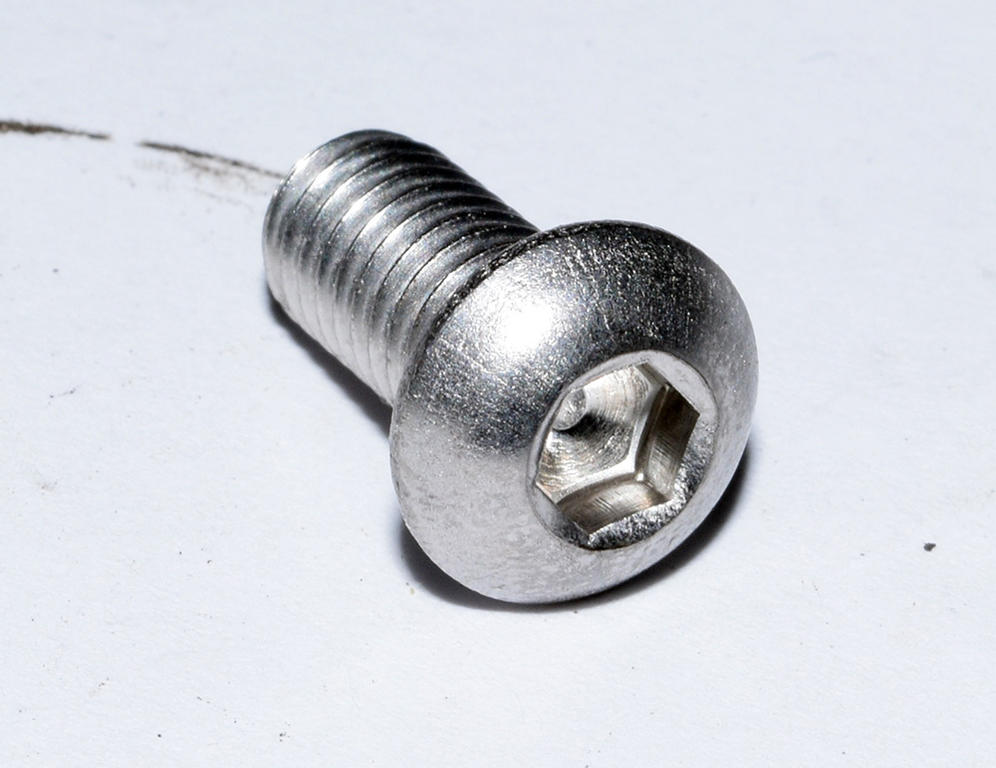 7380 SS MET BUTTON SOCKET M6X1.0PX12MM