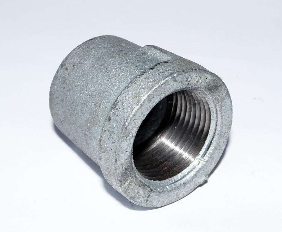REDUCING COUPLING 150# 1-1/2X1 GALV