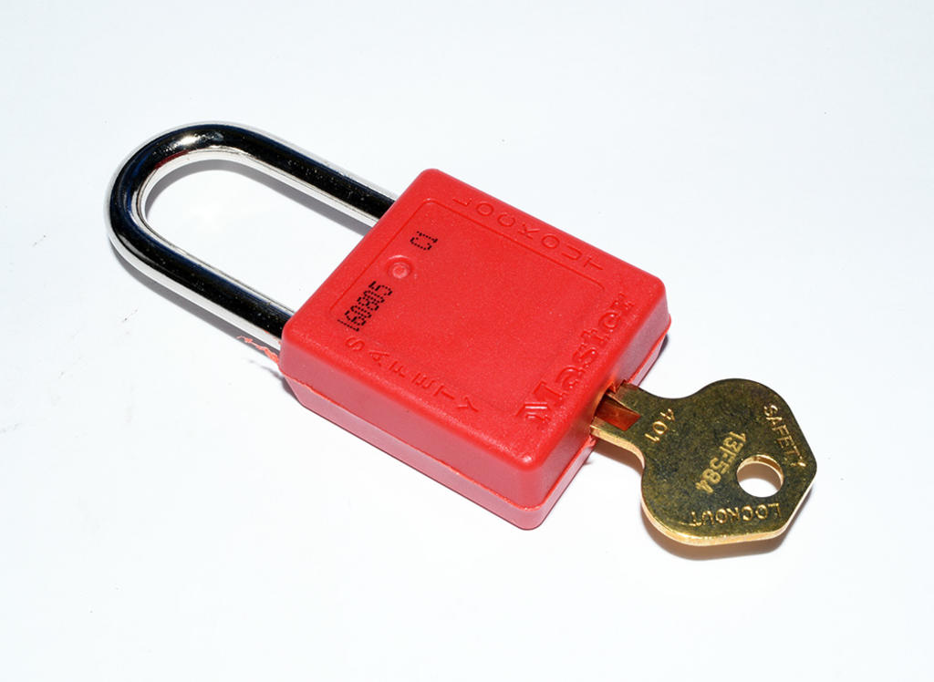 SAFETY LOCKOUT RED PADLOCK 6PIN TUMBLER MASTER BRAND